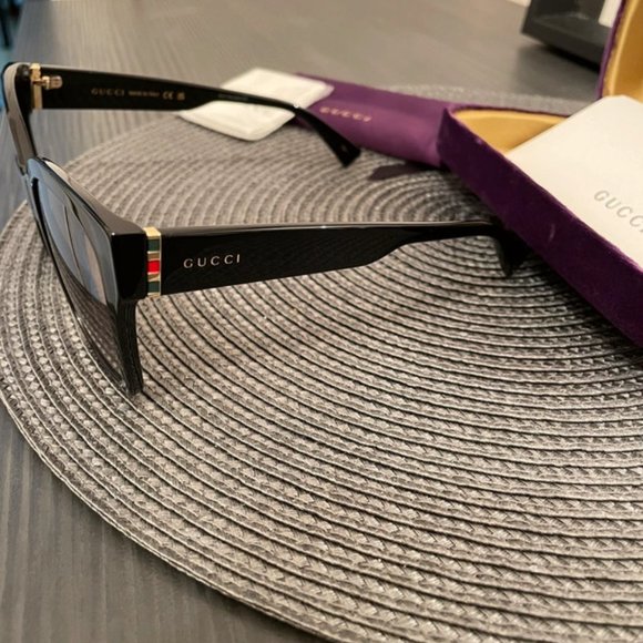 Gucci Lunettes de soleil main image 8